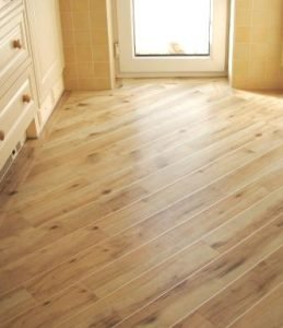 Amtico-W755-Sapwood-Maple (2)